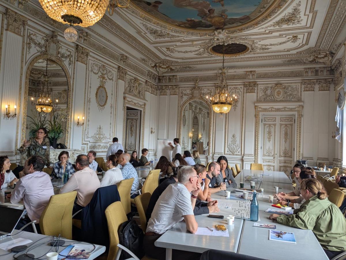 Photo du world café du club des employeurs conventionnés de PACA