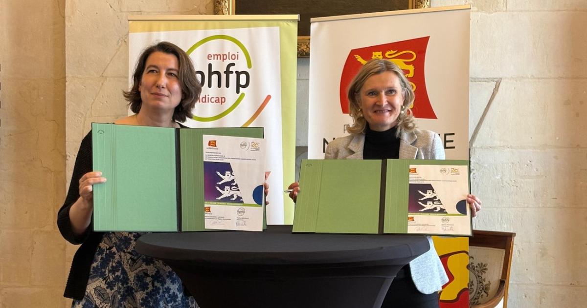 Marine Neuville, directrice du FIPHFP, et Catherine Gourney-Leconte, Vice-Présidente de la Région Normandie chargée des affaires générales et des ressources humaines