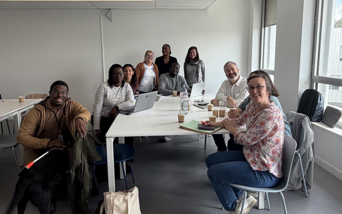 Photo des participants à l'atelier du 7 mai