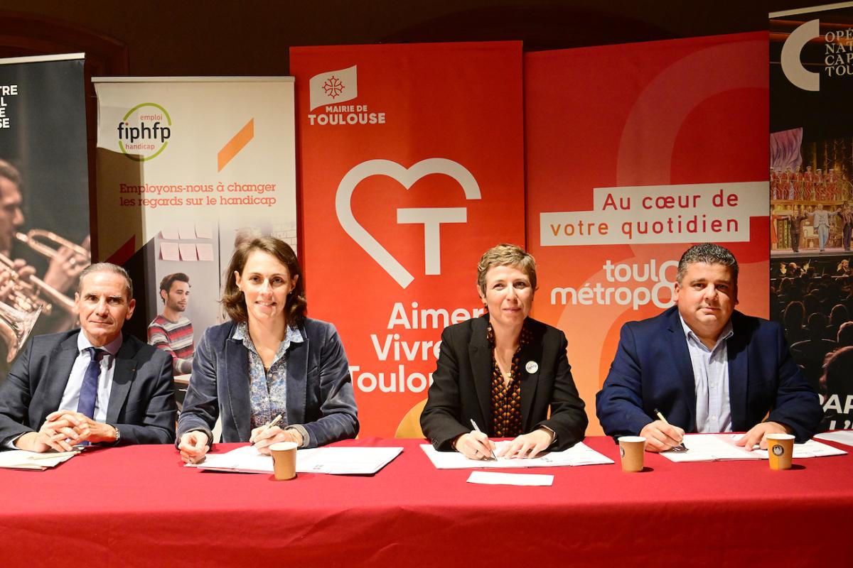 Signature de la convention de Toulouse Métropole