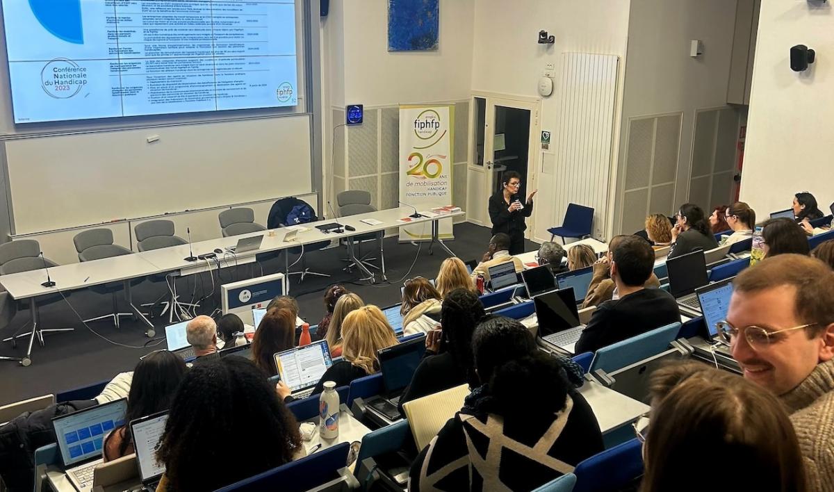 Intervention d'Isabelle Chavot dans l'amphithéâtre de l'IRA de Lille, le 20 janvier 2026