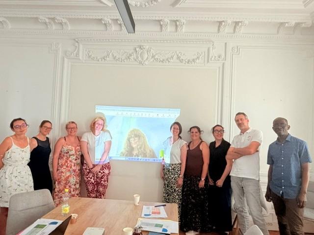 Photo de groupe prise lors de la rencontre